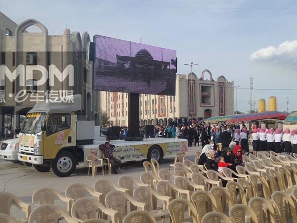 About Mobile display truck