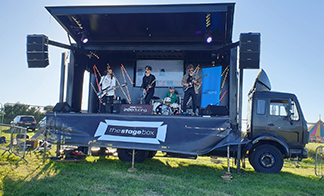 Electric stage container truck