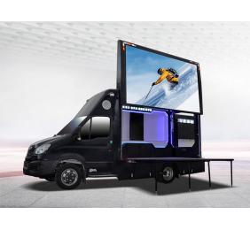 6m long multifunctional LED truck