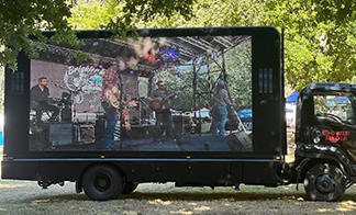 How LED mobile screen trailer can reconstruct the new ecology of outdoor advertising