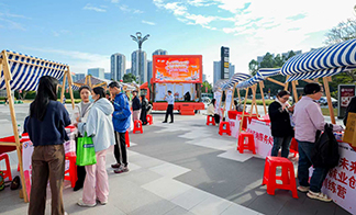 The LED Display Employment Promotion truck enhances the quality and efficiency of employment services through innovation