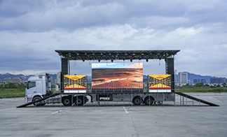 New Choice for Outdoor Performances: Why Are Mobile Stage Trucks Replacing Traditional Truss Stages?